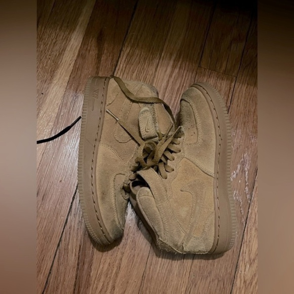 Nike Air Force 1 wheat 13C worn